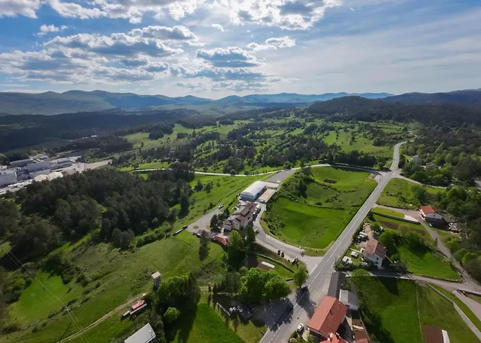 Bed and Breakfast Patrik 3*